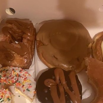 Legendary Doughnuts - Very fresh and delish! - Donuts Near Me - Issaquah, Washington
