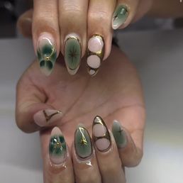 Nails done by Meleena!!