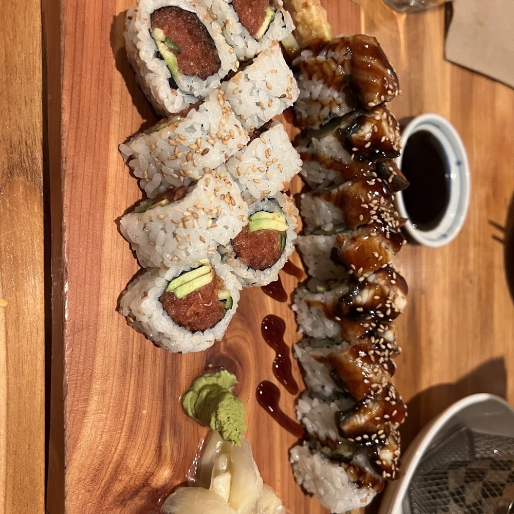 Kazoku - Spicy tuna roll and dragon roll - Sushi Bars Near Me - Edmonds, Washington Kazoku - Spicy tuna roll and dragon roll - Sushi Bars Near Me - Edmonds, Washington