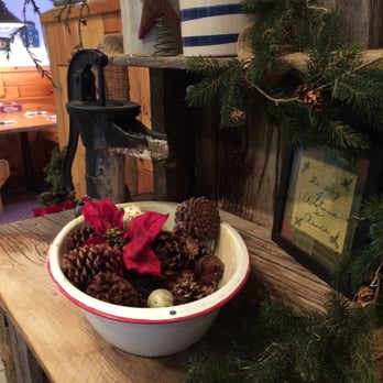 Farm Inn' On Main - Fun Xmas - Bakeries Near Me - Shawano, Wisconsin Farm Inn' On Main - Fun Xmas - Bakeries Near Me - Shawano, Wisconsin