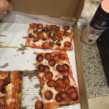 Sugo - Pizza Near Me - Costa Mesa, California Sugo - Pizza Near Me - Costa Mesa, California