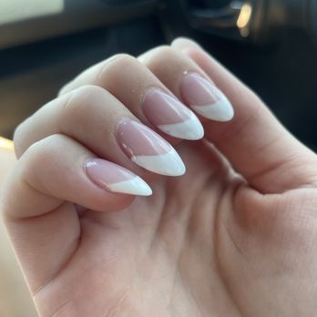 Sassie Nails N Spa - Nail Salons Near Me - Temecula, California