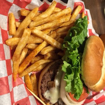 Bobby D's BBQ - Mushroom Swiss burger - Barbeque Near Me - Jerome, Arizona