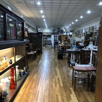 Half & Half - Antiques Near Me - Latonia, Kentucky Half & Half - Antiques Near Me - Latonia, Kentucky