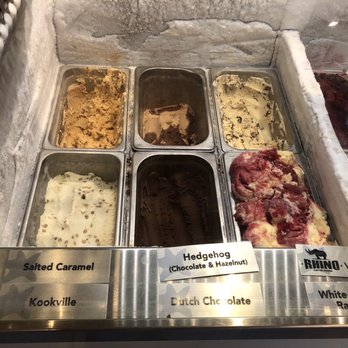Chocolate Tofino - Ice Cream & Frozen Yogurt Near Me - Tofino, British Columbia Chocolate Tofino - Ice Cream & Frozen Yogurt Near Me - Tofino, British Columbia
