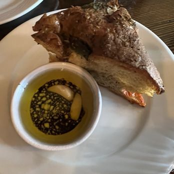 Il Nido - focaccia - Italian Near Me - Seattle, Washington Il Nido - focaccia - Italian Near Me - Seattle, Washington