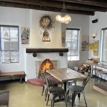 El Vado Taproom - Interior fireplace - Beer Bar Near Me - Albuquerque, New Mexico