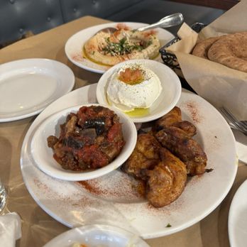 Oren's Hummus - Chicken skewer entree and chicken hummus bowl with whole wheat pitas - Mediterranean Near Me - San Francisco, California Oren's Hummus - Chicken skewer entree and chicken hummus bowl with whole wheat pitas - Mediterranean Near Me - San Francisco, California