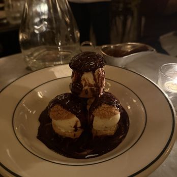 Pastis Miami - Profiteroles - French Near Me - Miami, Florida