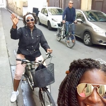 Paris Charms & Secrets - Quick photo-op - Historical Tours Near Me - Paris, 75 Paris Charms & Secrets - Quick photo-op - Historical Tours Near Me - Paris, 75