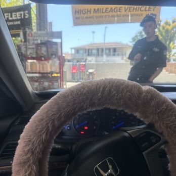 Oil Changers - You don't even have to get out of your car. The best! - Oil Change Stations Near Me - Santa Clara, California Oil Changers - You don't even have to get out of your car. The best! - Oil Change Stations Near Me - Santa Clara, California