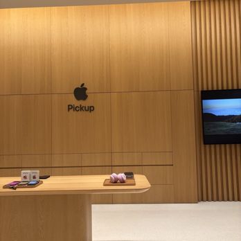 Apple Del Amo - Electronics Near Me - Torrance, California Apple Del Amo - Electronics Near Me - Torrance, California