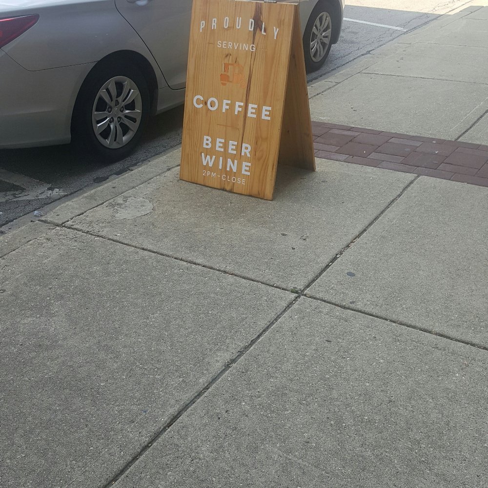 Five & Hoek Coffee - Coffee & Tea Near Me - Wheaton, Illinois