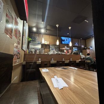Meiji Seimen - Interior - small cozy and clean! - Noodles Near Me - Costa Mesa, California