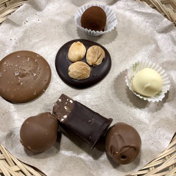 Be Chocolat - My Chocolate Selections at Be Chocolat (Barcelona, Spain) - Chocolatiers & Shops Near Me - Barcelona, B Be Chocolat - My Chocolate Selections at Be Chocolat (Barcelona, Spain) - Chocolatiers & Shops Near Me - Barcelona, B