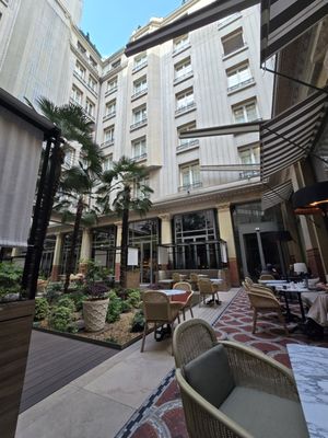 Prince de Galles, a Luxury Collection Hotel, Paris by null