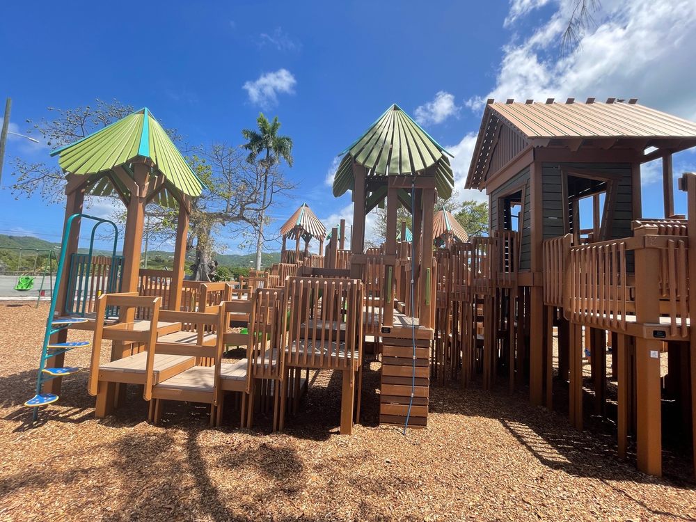 Midre Almeric Cummings Recreational and Youth Facility