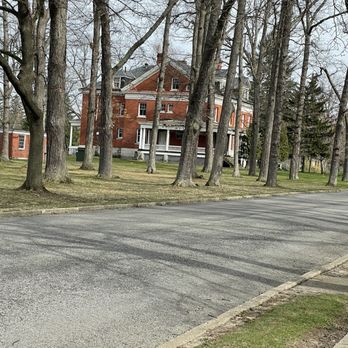 Fort Niagara State Park - This building is unfortunately falling in disrepair. - Parks Near Me - Youngstown, New York