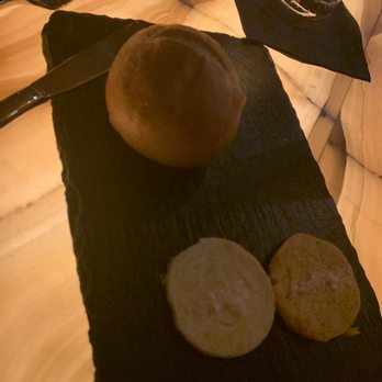Gordon Ramsay Steak at Horseshoe Baltimore - 2 different type of butter with warm bread - Steakhouses Near Me - Baltimore, Maryland Gordon Ramsay Steak at Horseshoe Baltimore - 2 different type of butter with warm bread - Steakhouses Near Me - Baltimore, Maryland