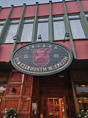Restauracja Polska Czerwony Wieprz by null
