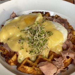 Eggs Benedict