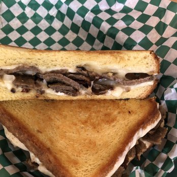 Everdine's Grilled Cheese Co. - Socra Cheese - Sandwiches Near Me - Naperville, Illinois Everdine's Grilled Cheese Co. - Socra Cheese - Sandwiches Near Me - Naperville, Illinois