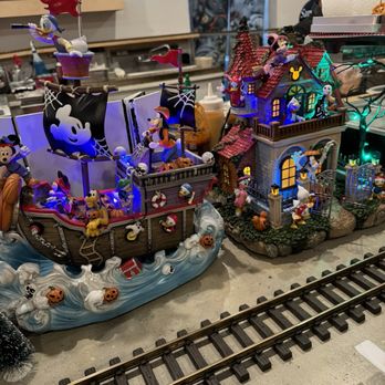 Choo Choo Train - Cute decorations - Conveyor Belt Sushi Near Me - Leonia, New Jersey