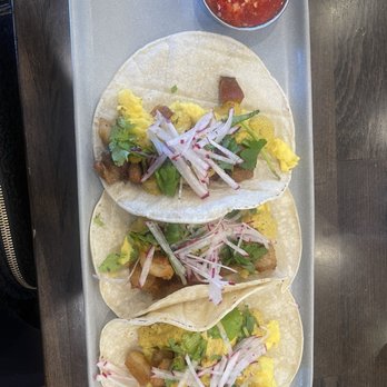Harrington House - Breakfast Tacos - Beer, Wine & Spirits Near Me - Bakersfield, California