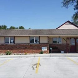 Pet Vet Animal Hospital - Veterinary clinic/ animal hospital