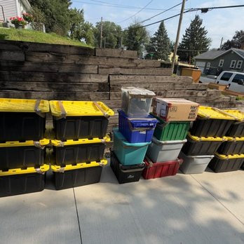 Stanford Van Lines - Movers Near Me - Thornton, Illinois Stanford Van Lines - Movers Near Me - Thornton, Illinois