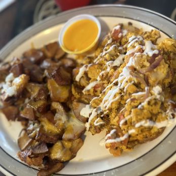 Squeeze In - a plate of food on a table - Breakfast & Brunch Near Me - Reno, Nevada Squeeze In - a plate of food on a table - Breakfast & Brunch Near Me - Reno, Nevada