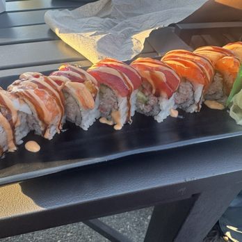 Sakura Hut - Rainbow roll - Sushi Bars Near Me - Orland, California Sakura Hut - Rainbow roll - Sushi Bars Near Me - Orland, California