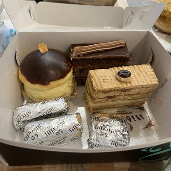 Afroditi - Bakeries Near Me - Montreal, Quebec Afroditi - Bakeries Near Me - Montreal, Quebec