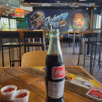 Johnny Boi - Burgers Near Me - Richmond, California
