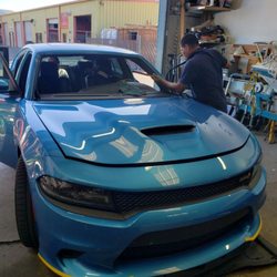 Delta Auto Glass - Charger new windshield replacement