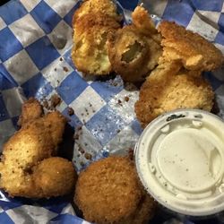 Lunkers Grill - Fried pickles clumped into two big globs!