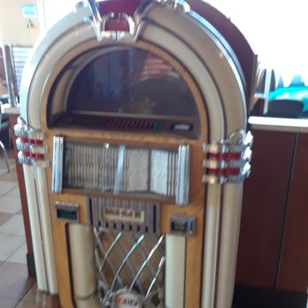 Long John Silver's | A&W - Seafood Near Me - Matteson, Illinois