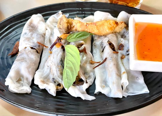 Saigon Lotus by null