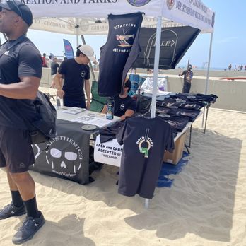 Venice Beach Boardwalk - Beaches Near Me - Venice, California Venice Beach Boardwalk - Beaches Near Me - Venice, California