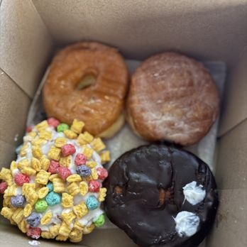 Voodoo Doughnut - Bakeries Near Me - Orlando, Florida Voodoo Doughnut - Bakeries Near Me - Orlando, Florida