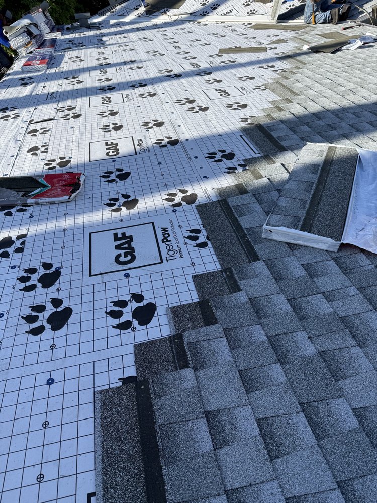 Slide of Gonzalez Roofing Pros