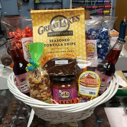 The Hidden Mitten - We love to make gift baskets to fit any price range or style!