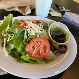 Side salad with balsamic