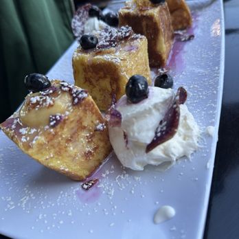 Kitch Cafe - Ube French toast - Breakfast & Brunch Near Me - Fullerton, California