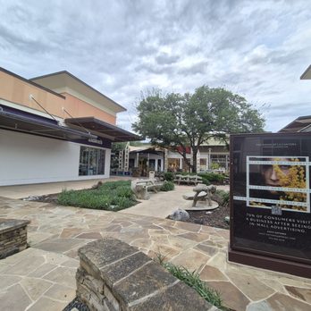 The Shops At La Cantera - Shopping Centers Near Me - San Antonio, Texas
