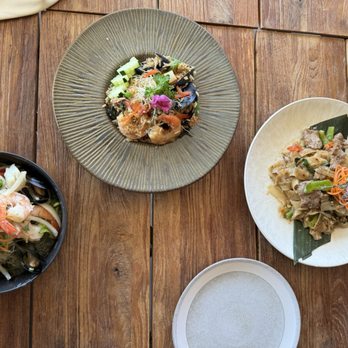 Paya Thai - Thai Near Me - Atlanta, Georgia
