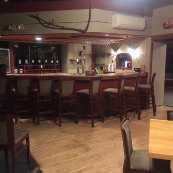 McQ’s Pub At Lake Lenape - Pubs Near Me - Andover, New Jersey McQ’s Pub At Lake Lenape - Pubs Near Me - Andover, New Jersey