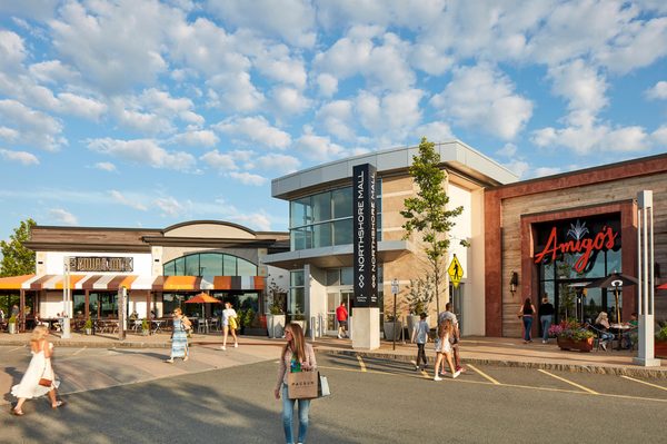 Northshore Mall by null
