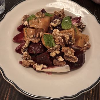 Cozy Royale - Beet and walnut salad - Wine Bars Near Me - Brooklyn, New York