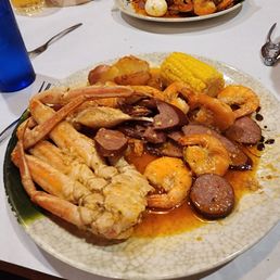 A1 seafood boil with house special sauce